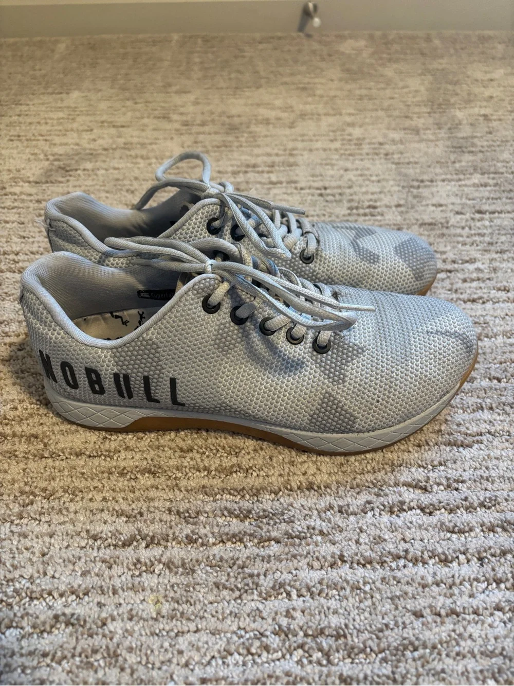 NOBULL training sneakers women’s size 8.5